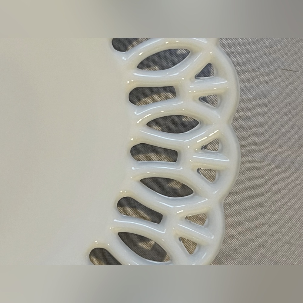 Rare Vintage White Milk Glass Lace Edge - H Border 7.5 “ Diam Plate Antique Dish - Picture 11 of 15